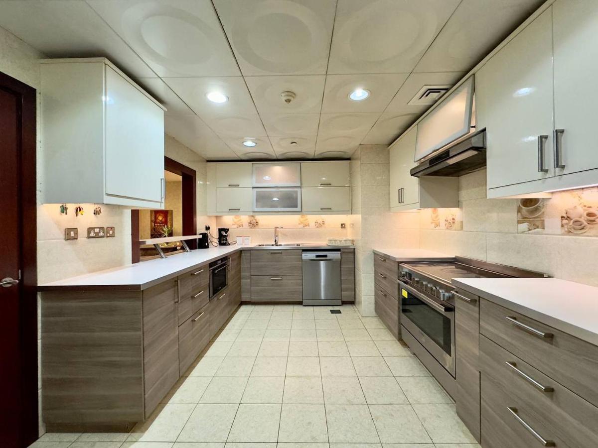Ar Holiday Home Jbr 2 Dubai Exterior photo