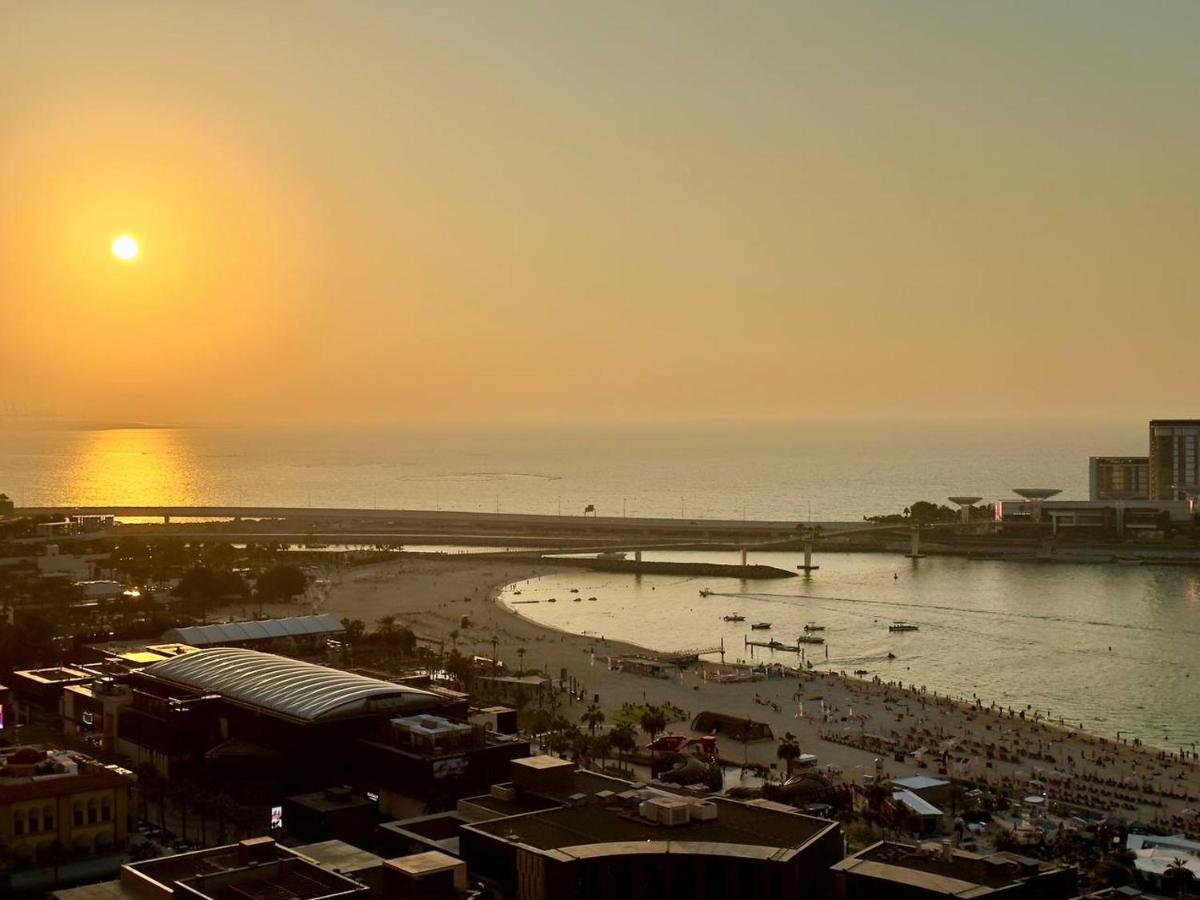 Ar Holiday Home Jbr 2 Dubai Exterior photo